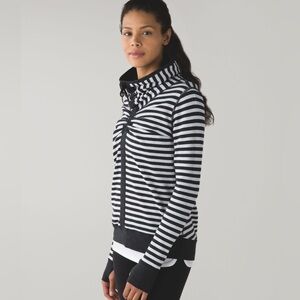 NWT Reversible Vintage Lululemon Pullover